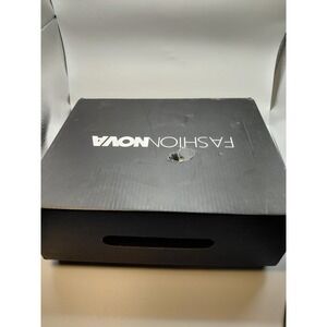 Fashion Nova Black Platform Sandals Block Heel Buckle Ankle Strap Women's Size 9